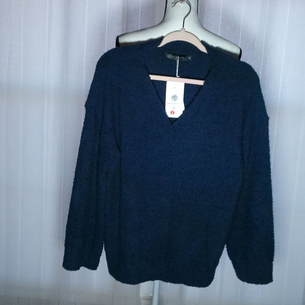 MEROKEETY NWT Long Sleeve V-Neck Navy Blue Soft Sweater S